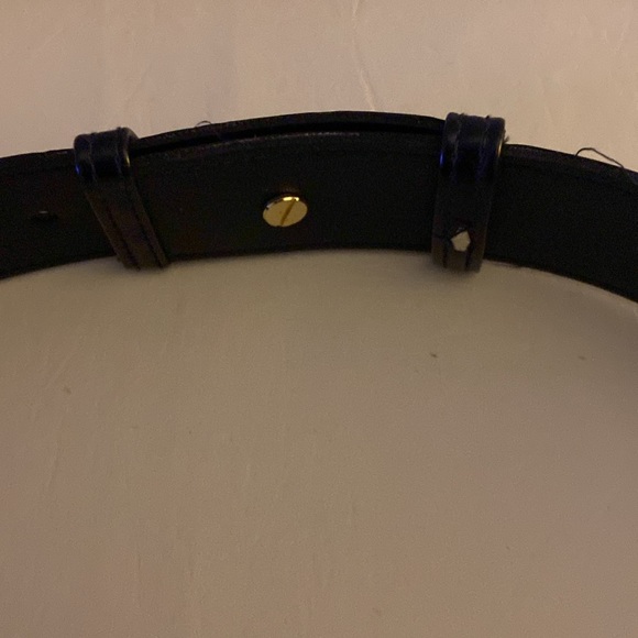 BLACK Belt with Gold Tone embellishments studded around the piece& keyhole clasp - Picture 7 of 9